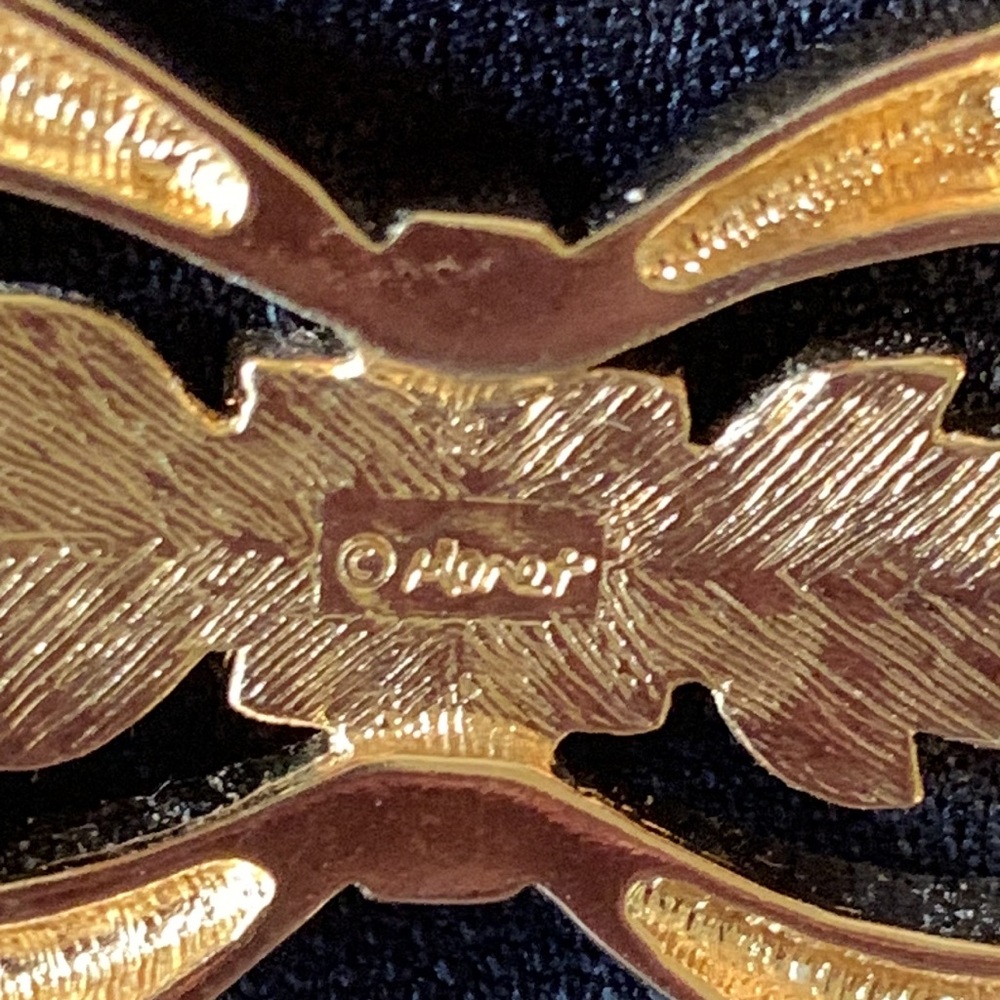 Monet Christmas bow brooch - Picture 4 of 4